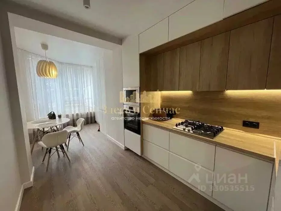 1-к кв. Татарстан, Казань ул. Родины, 26В (50.0 м) - Фото 1