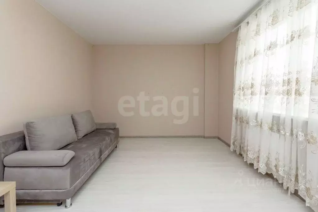 2-к кв. Тюменская область, Тюмень Таврическая ул., 9к2 (64.0 м) - Фото 1