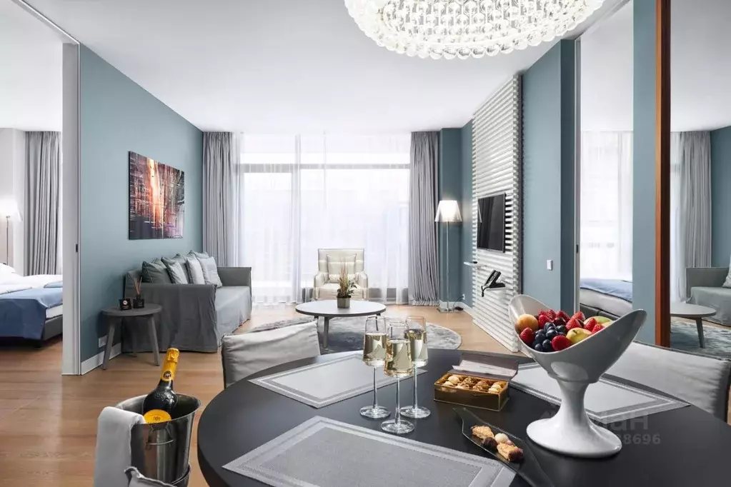 Комната Калининградская область, Калининград ул. Сергеева, 4 (105.0 м) - Фото 1