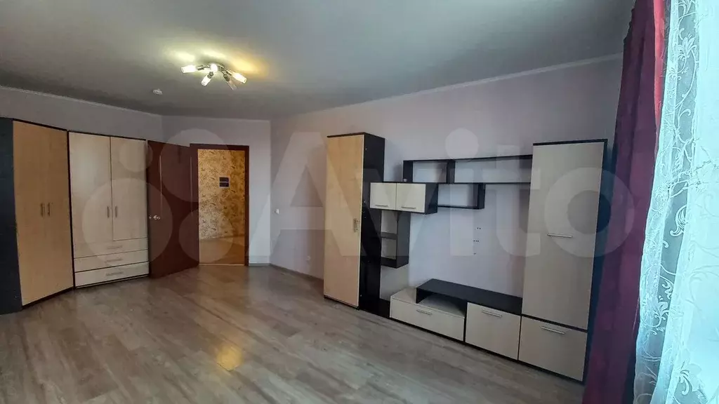 1-к. квартира, 41 м, 7/10 эт. - Фото 1