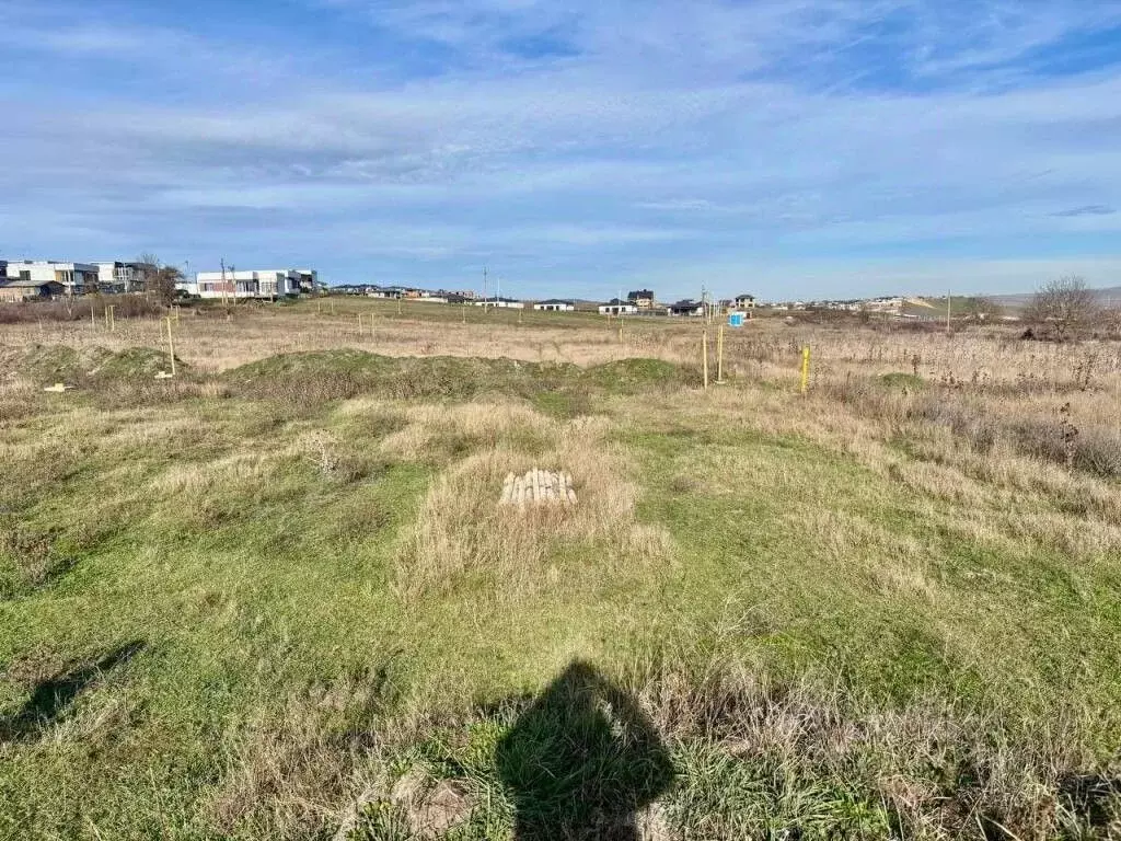 Участок в Крым, Симферопольский район, Добровское с/пос, с. ... - Фото 2