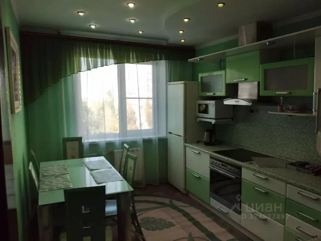 3-к кв. Белгородская область, Старый Оскол Солнечный мкр, 6 (64.0 м) - Фото 1