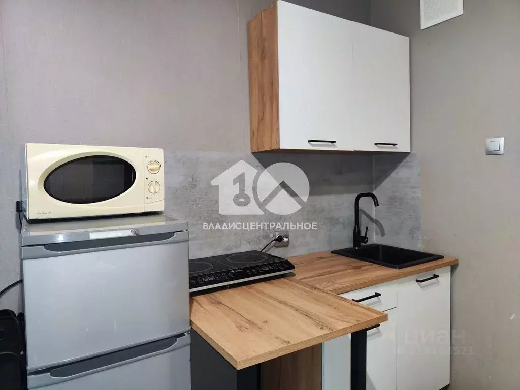 Комната Новосибирская область, Новосибирск ул. Пермитина, 24А (11.6 м) - Фото 1