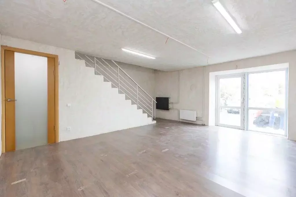 Помещение свободного назначения в Челябинская область, Челябинск ул. ... - Фото 1