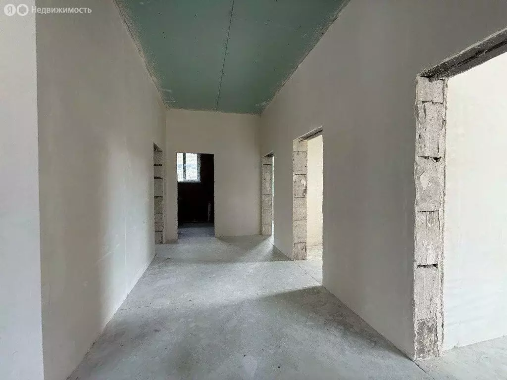 Дом в Волгоград, посёлок Ангарский, улица имени Ползунова, 5 (125.4 м) - Фото 1