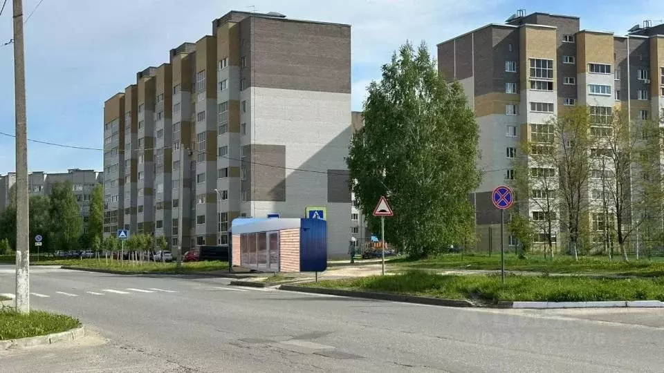Торговая площадь в Татарстан, Зеленодольск просп. Строителей, 19 (35 ... - Фото 0