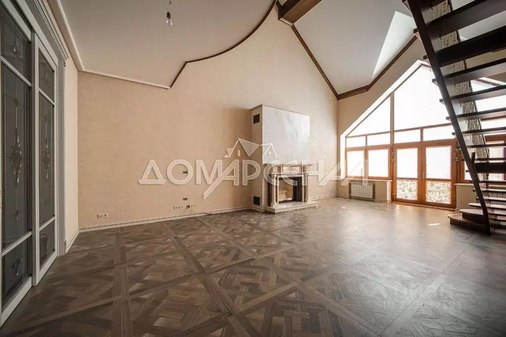 Дом в Москва д. Зименки, Антоновка кп,  (816 м) - Фото 1