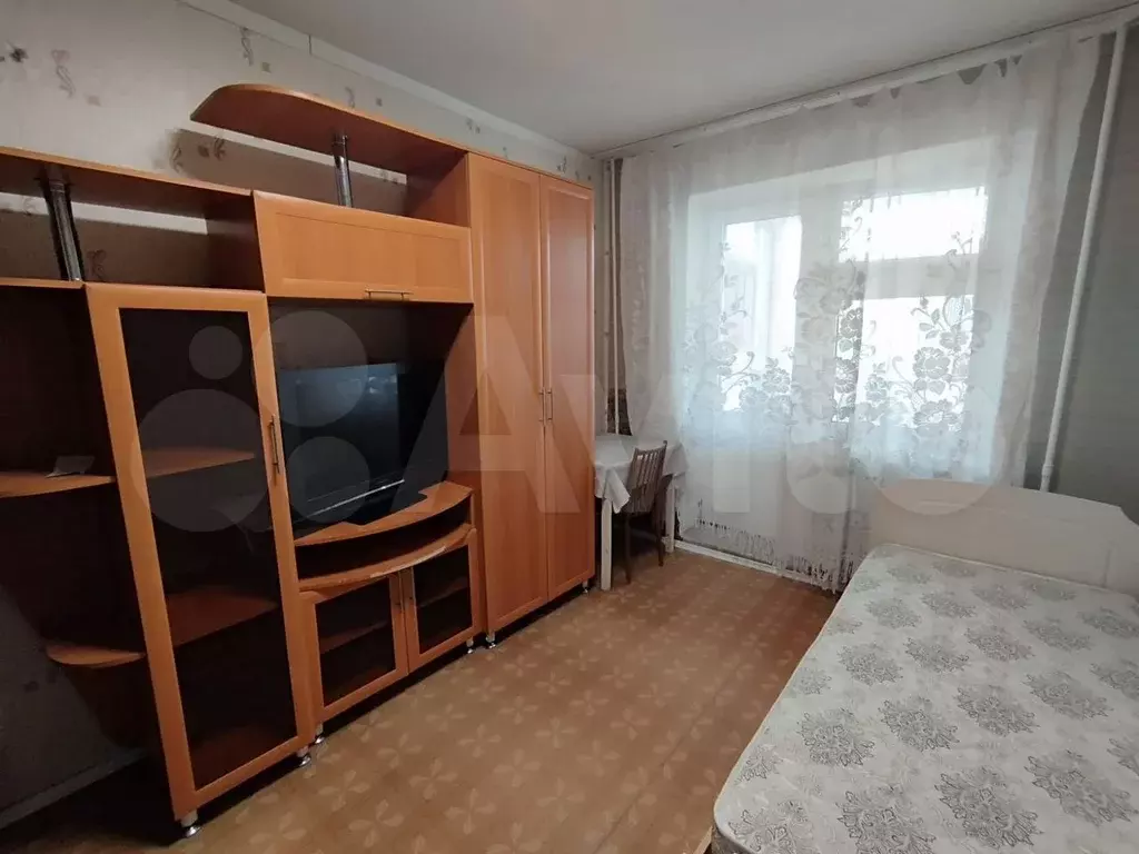 Комната 18 м в 3-к., 8/10 эт. - Фото 0