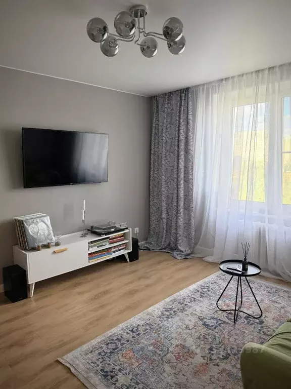 2-к кв. Москва ул. Адмирала Макарова, 7 (39.0 м) - Фото 1