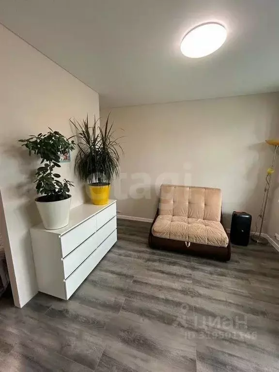 1-к кв. Калужская область, Калуга ул. Изумрудная, 14 (38.1 м) - Фото 1