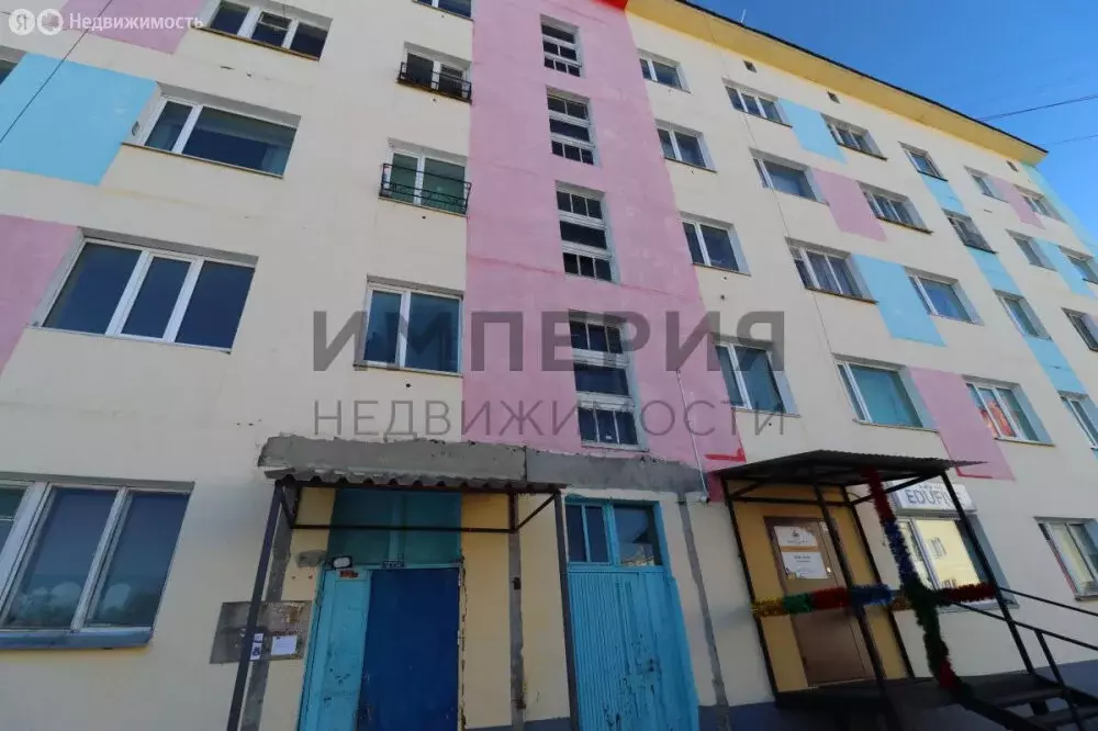 1-комнатная квартира: посёлок городского типа Ола, улица Мелиораторов, ... - Фото 2