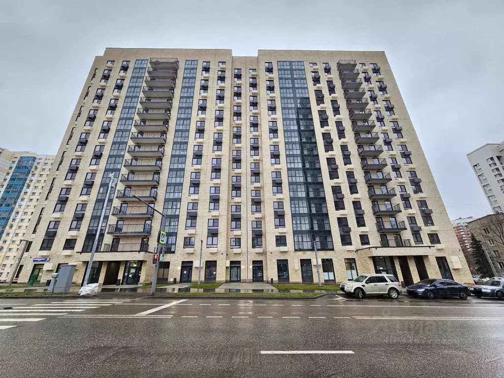 Гараж в Москва ул. Генерала Глаголева, 11К1 (15 м) - Фото 1