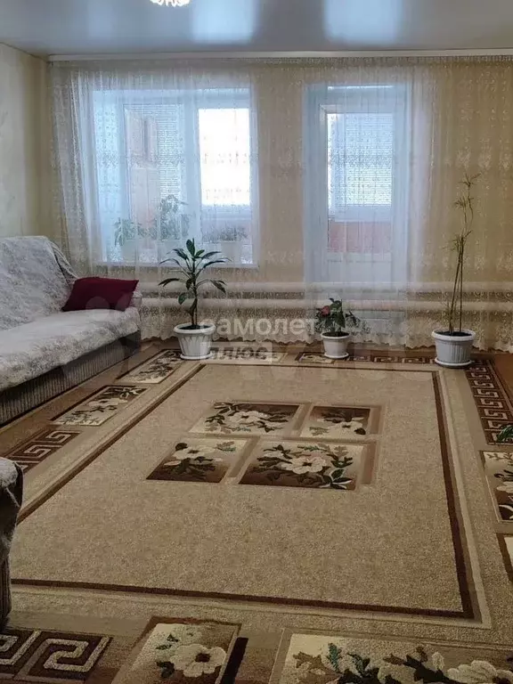 3-к. квартира, 71 м, 2/2 эт. - Фото 1