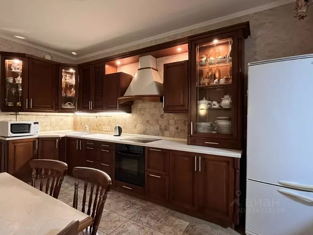 2-к кв. Московская область, Красногорск Лесная ул., 13 (86.0 м) - Фото 1