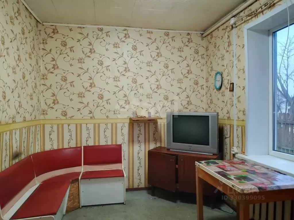 Дом в Псковская область, Остров Заречная ул., 10 (69 м) - Фото 1