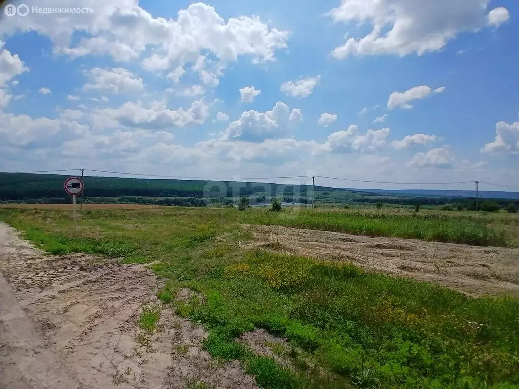 Дом в село Солоти, Центральная улица (31.5 м) - Фото 1