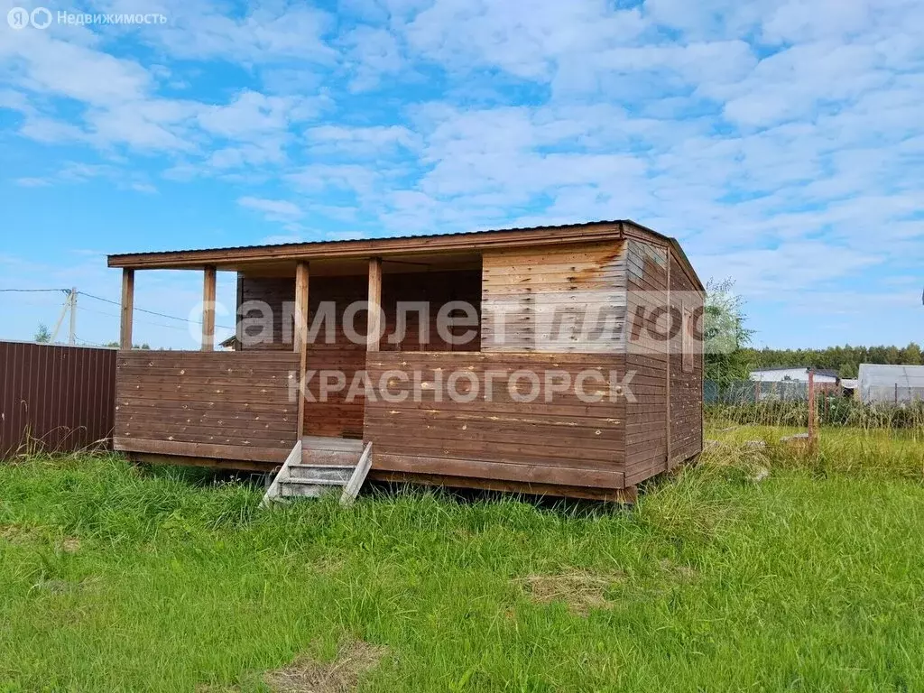 Участок в деревня Чащь, Центральная улица (6.4 м) - Фото 1