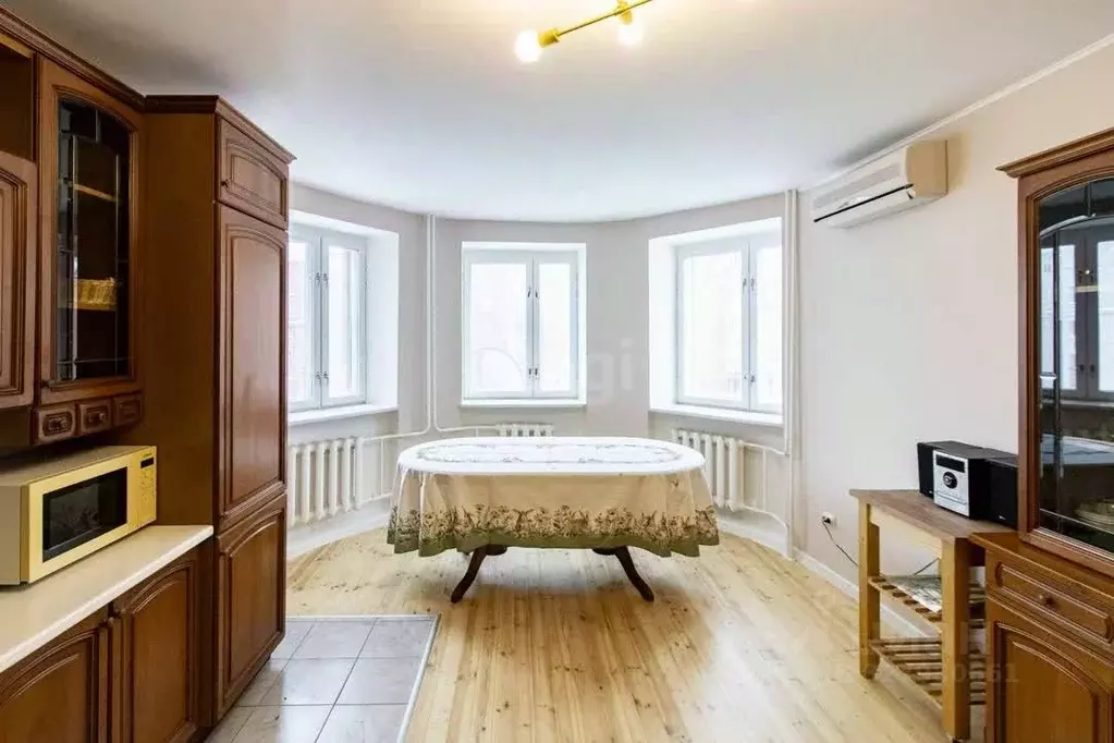 3-к кв. Тюменская область, Тюмень Даудельная ул., 4 (179.9 м) - Фото 1