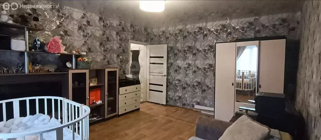 3-комнатная квартира: Улан-Удэ, микрорайон Кирзавод, Моховая улица, 8 ... - Фото 1