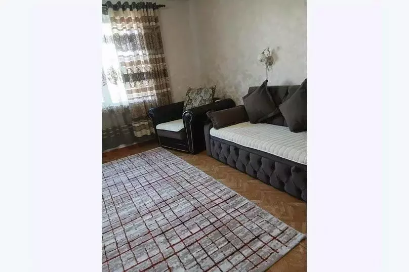 2-к кв. Краснодарский край, Горячий Ключ ул. Ленина, 236А (64.0 м) - Фото 0