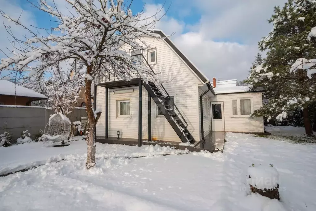 Дом в Калининградская область, Калининград ул. Менделеева, 113 (113 м) - Фото 1