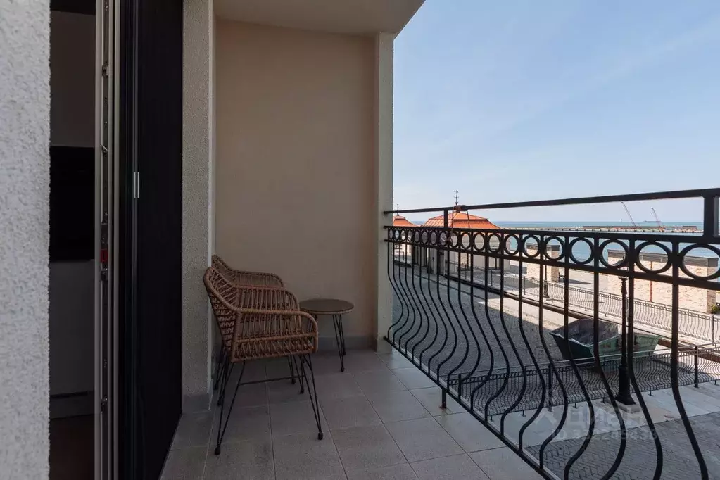 Студия Калининградская область, Пионерский Портовая ул., 5к1 (45.9 м) - Фото 1