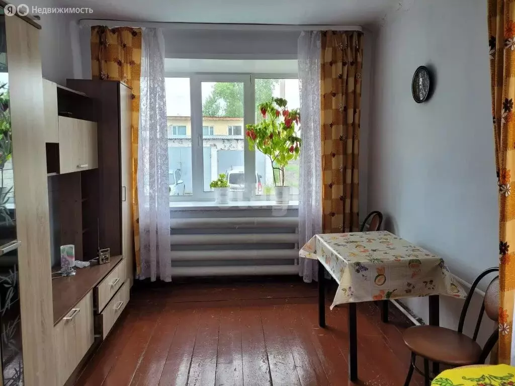 1-комнатная квартира: Ирбит, Комсомольская улица, 1 (30.2 м) - Фото 2