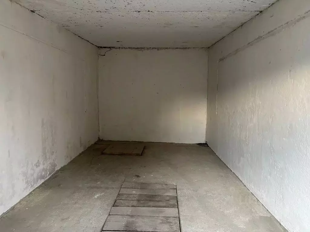 Гараж в Челябинская область, Челябинск Новоэлеваторная ул., 7 (18 м) - Фото 1