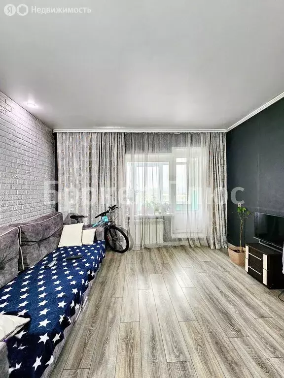 3-комнатная квартира: Кызыл, Бай-Хаакская улица, 6 (68 м) - Фото 1
