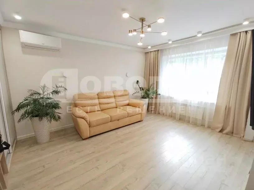 4-к кв. Омская область, Омск ул. Крупской, 27 (100.0 м) - Фото 1