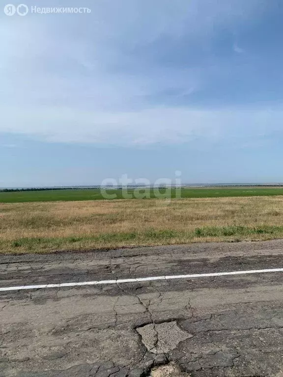 Участок в село Уютное, улица Айвазовского (10 м) - Фото 0