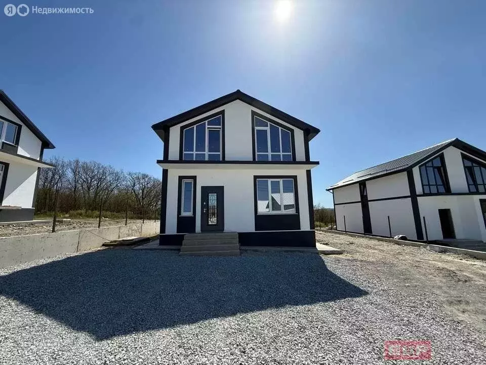 Дом в село Борисовка, улица Генерала Букретова (137 м) - Фото 2