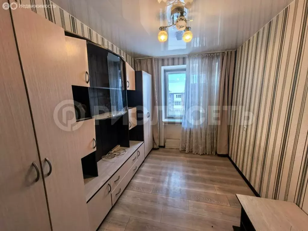 2-комнатная квартира: Мончегорск, Ленинградская набережная, 30к3 (41.3 ... - Фото 1