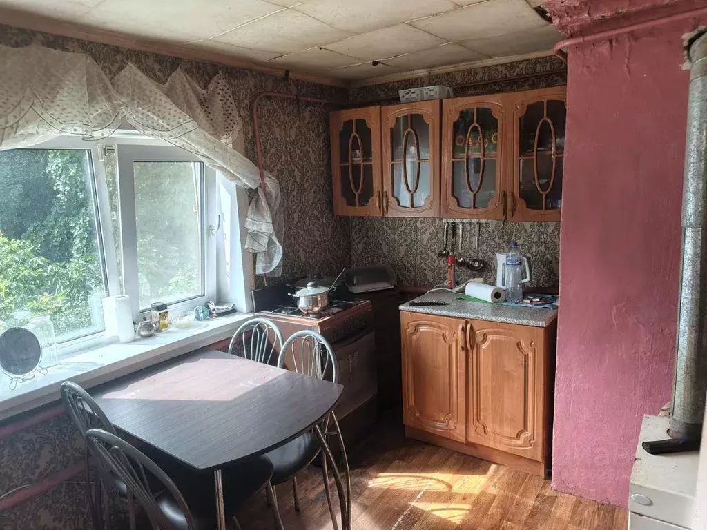 Дом в Саратовская область, Энгельс Полиграфическая ул. (30 м) - Фото 1