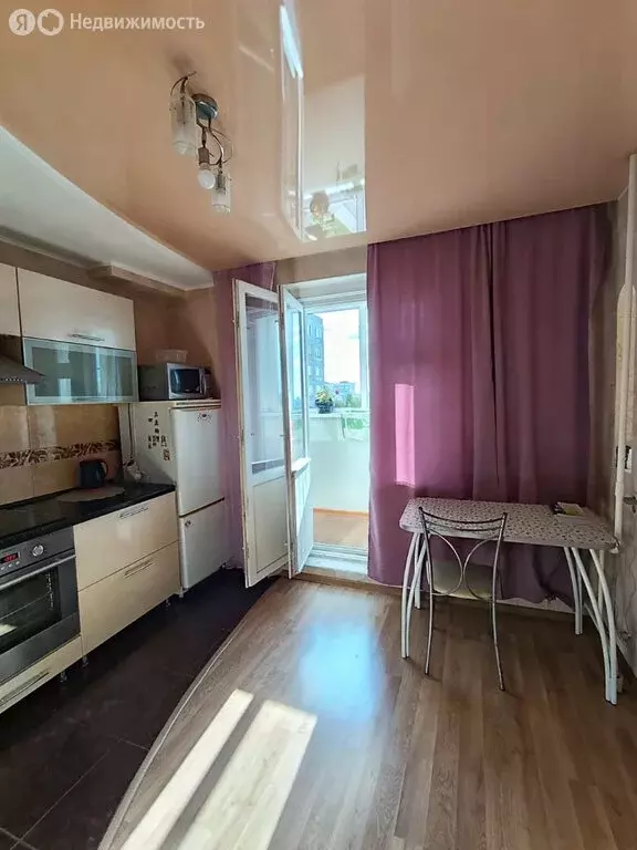 1-комнатная квартира: Киров, улица Ленина, 185 (50.4 м) - Фото 0