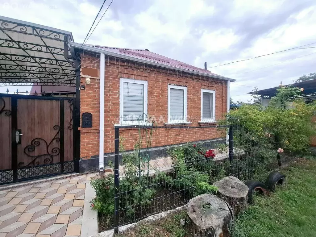 Дом в Майкоп, Майкопская улица, 153 (60 м) - Фото 1