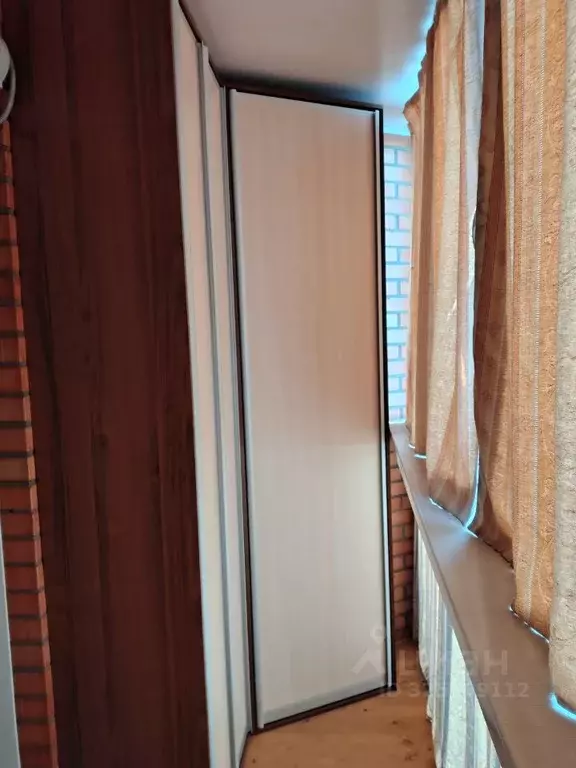 1-к кв. Омская область, Омск ул. Масленникова, 76 (48.3 м) - Фото 2