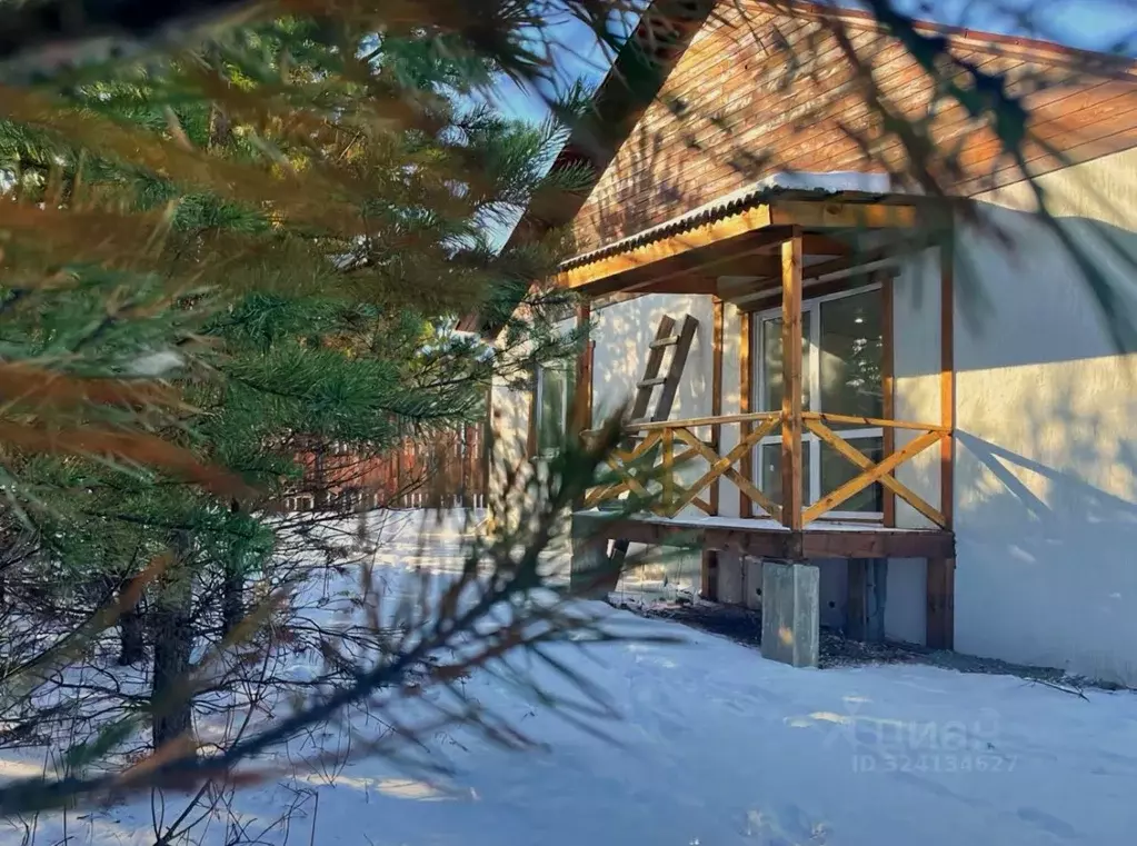 Дом в Иркутская область, Иркутский муниципальный округ, с. ... - Фото 1