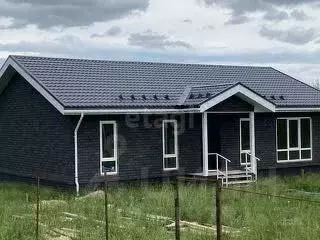 Дом в Ярославская область, Некрасовский муниципальный округ, Красный ... - Фото 0