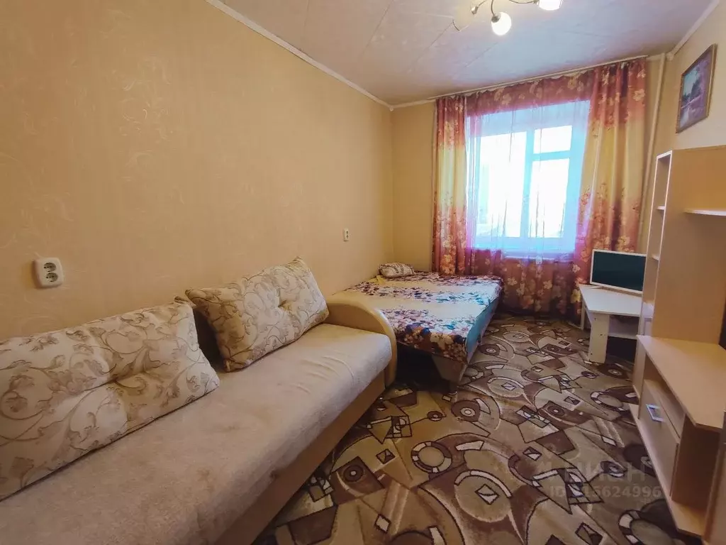 Комната Свердловская область, Екатеринбург ул. Гурзуфская, 9В (12.0 м) - Фото 0