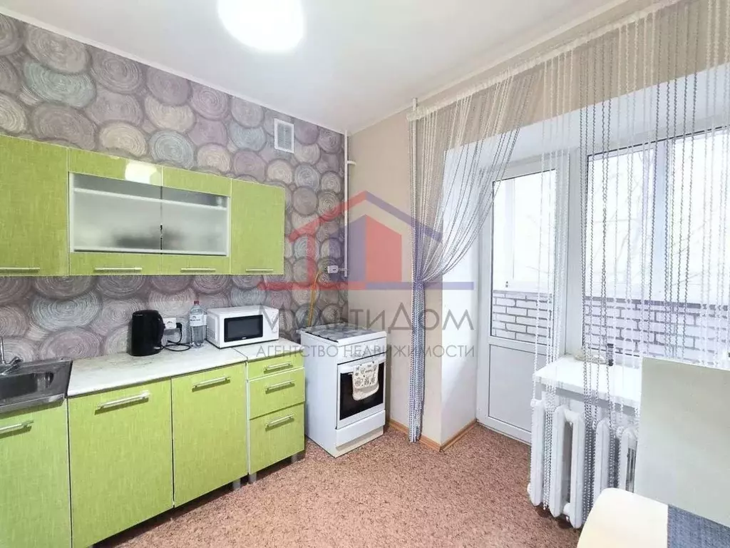 2-к кв. Белгородская область, Губкин Севастопольская ул., 105 (59.2 м) - Фото 1