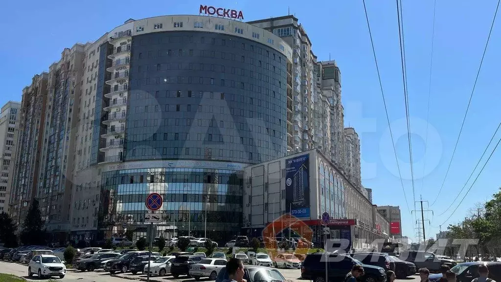 Продам торговое помещение, 392 м - Фото 1
