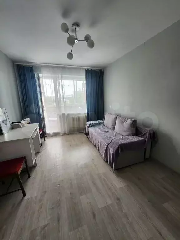 1-к. квартира, 35 м, 8/10 эт. - Фото 1