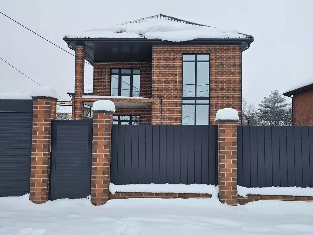 Дом в Краснодарский край, Краснодар пос. Березовый, ул. Полевая (160 ... - Фото 1