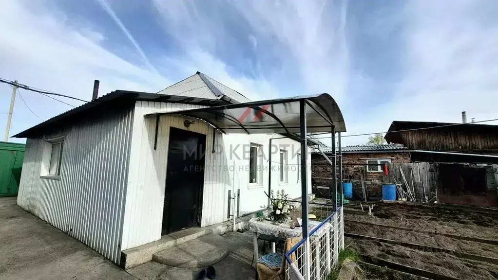 Дом в Хакасия, Абакан Саралинская ул., 2 (55 м) - Фото 1