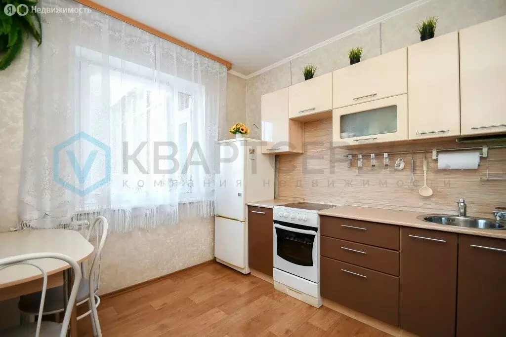 2-комнатная квартира: Омск, улица Богдана Хмельницкого, 44 (50.8 м) - Фото 1