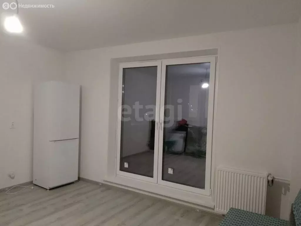 1-комнатная квартира: посёлок Западный, улица имени Капитана Ефимова, ... - Фото 1