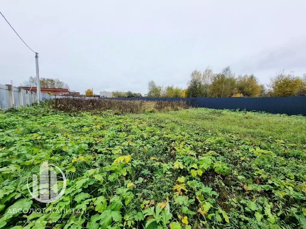 Участок в Московская область, Сергиево-Посадский городской округ, д. ... - Фото 0