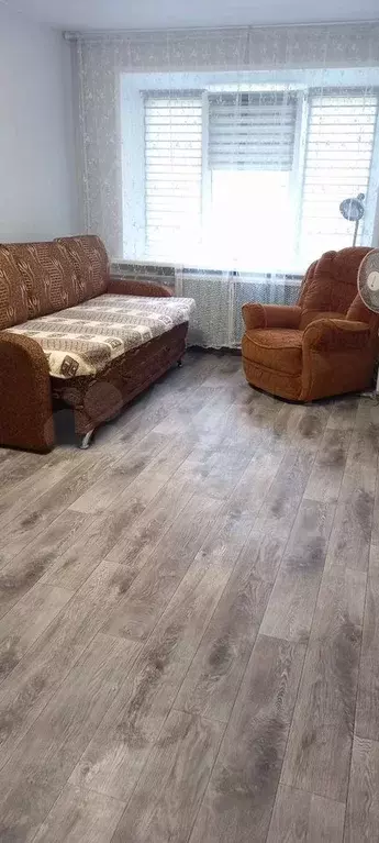 1-к. квартира, 32 м, 1/5 эт. - Фото 1