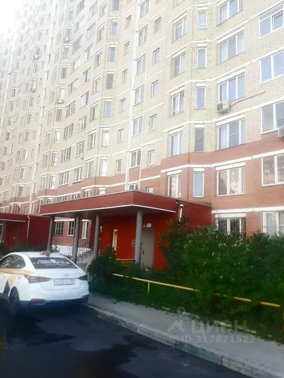 2-к кв. Московская область, Химки Планерная мкр, 19 (64.0 м) - Фото 0